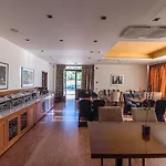 Otel Nymfasia 5*