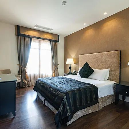 Nymfasia 5*